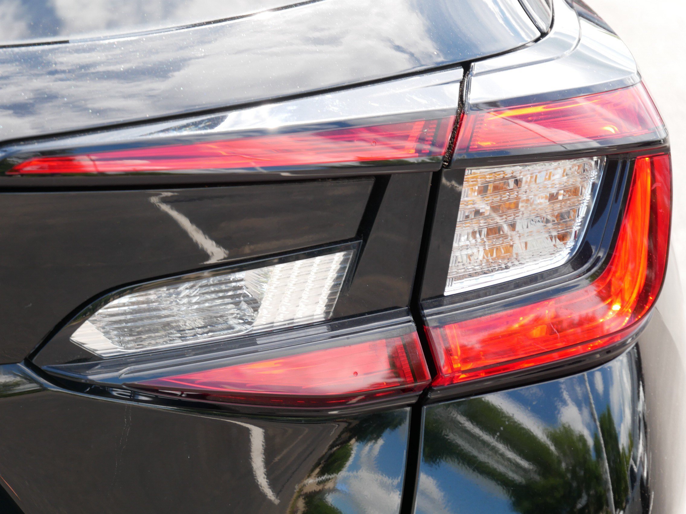 Certified 2024 Subaru Crosstrek 2.0i Premium AWD/4WD image 17