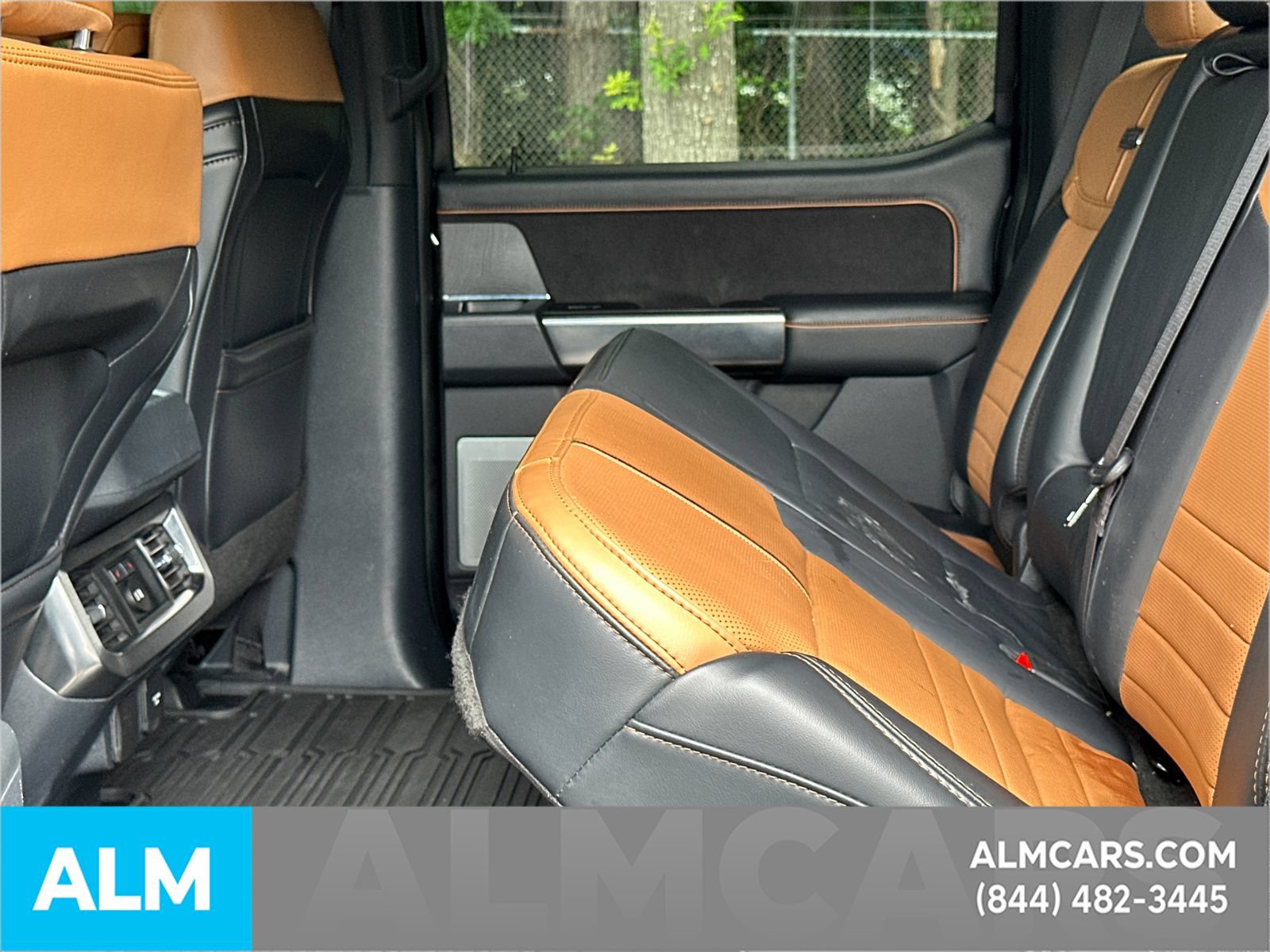 Used 2024 Ford F250 Platinum AWD/4WD image 23