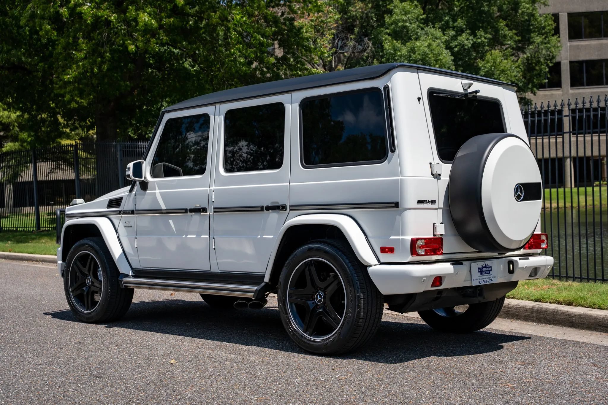Used 2017 Mercedes-Benz G 63 AMG 4MATIC image 8