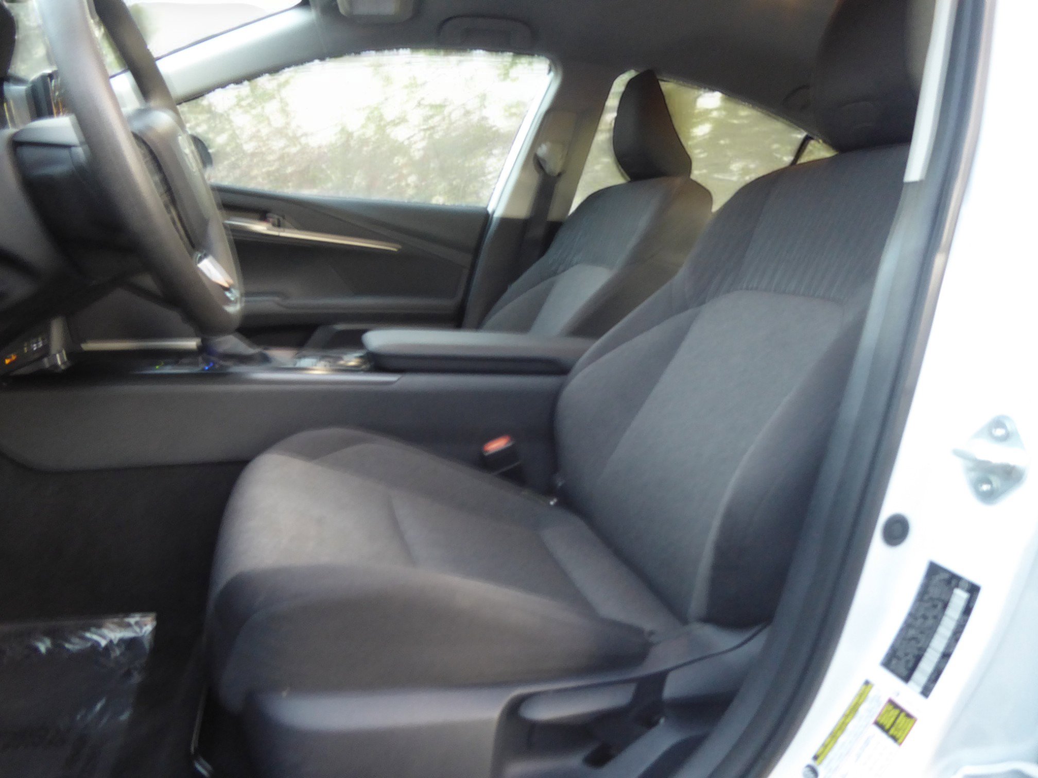 Used 2025 Toyota Camry LE image 24