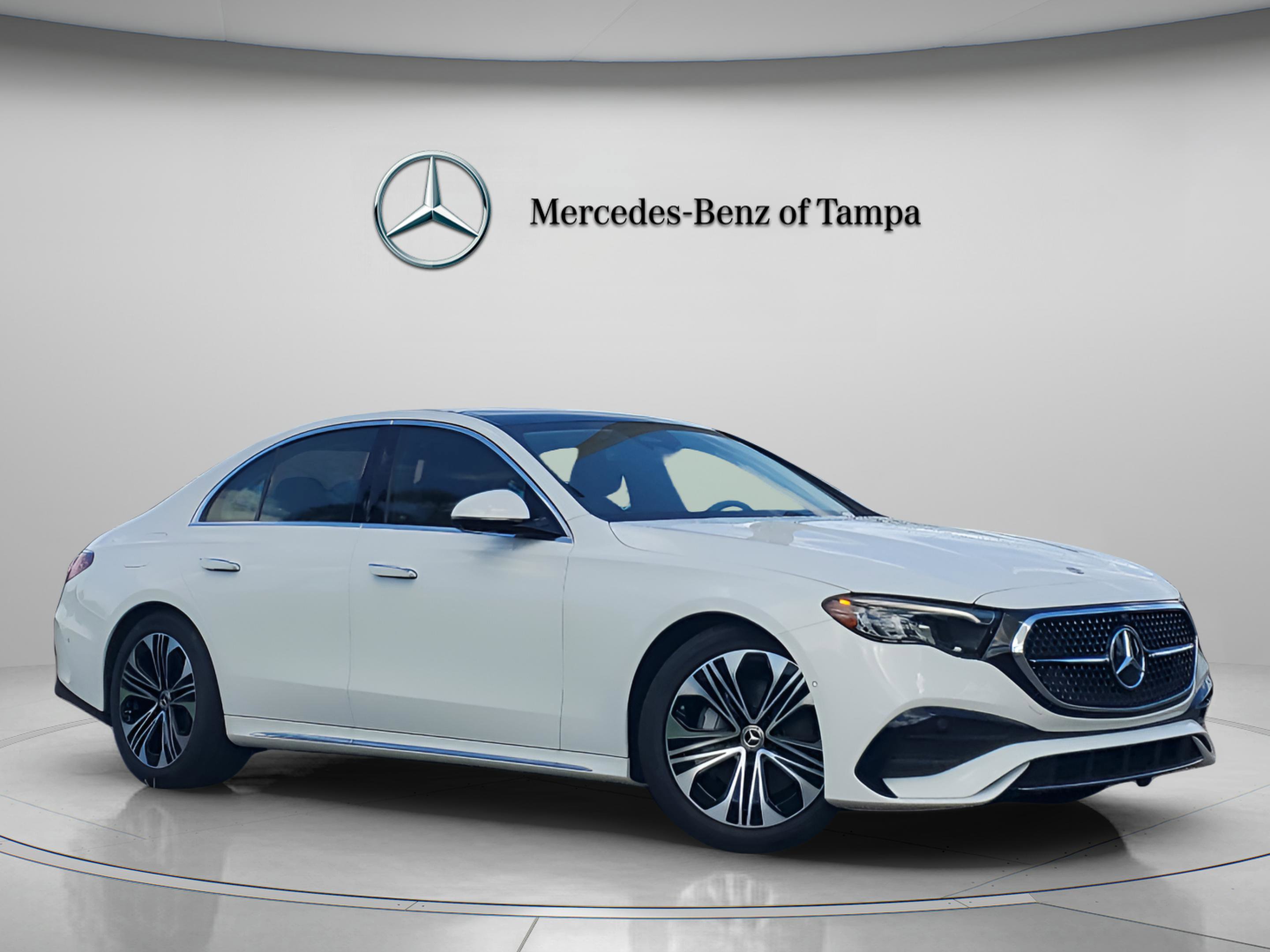 Certified 2025 Mercedes-Benz E 350 Sedan image 4