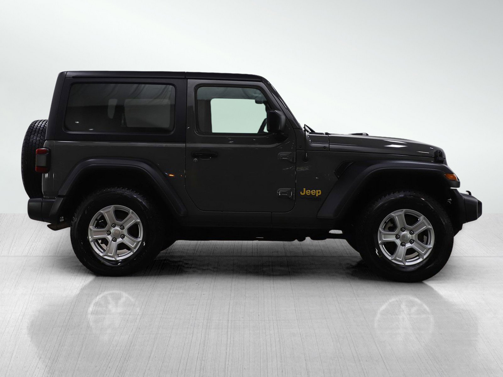 Used 2020 Jeep Wrangler Sport image 6