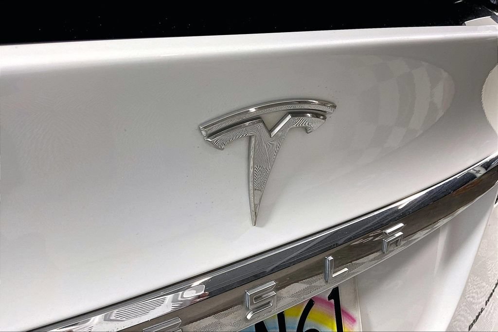 Used 2019 Tesla Model X 75D AWD/4WD image 30