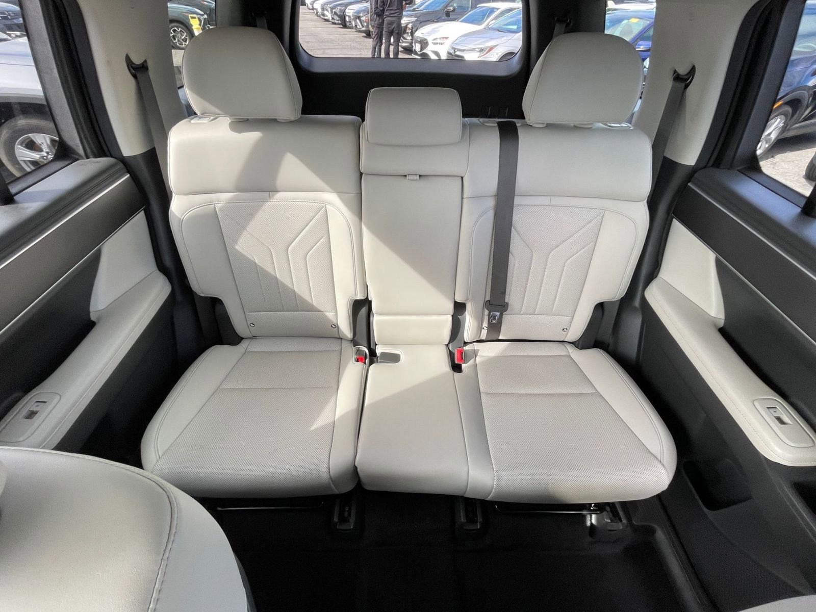 Used 2025 Hyundai Santa Fe SEL image 38