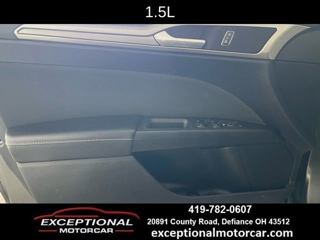 Used 2019 Ford Fusion SE image 35