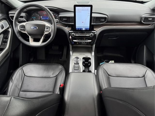 Used 2023 Ford Explorer Limited w/ Limited Technology Package AWD/4WD image 10