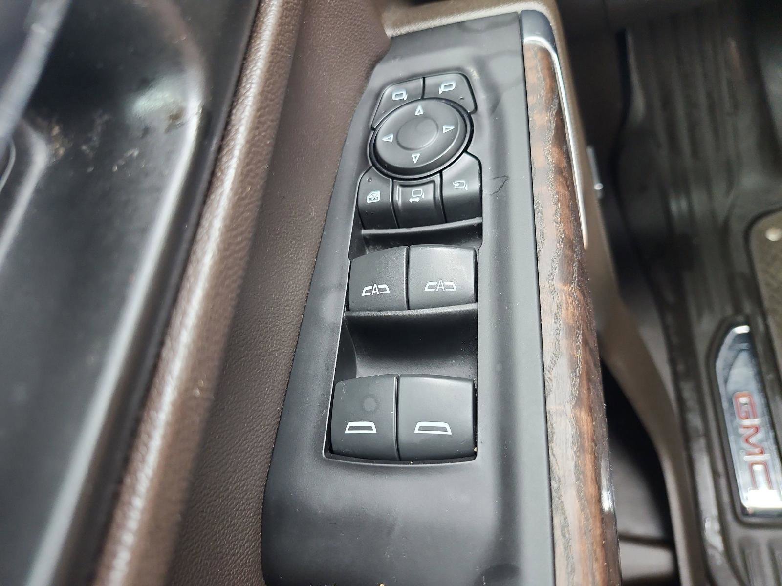 Used 2023 GMC Sierra 2500 Denali w/ Denali Ultimate Package image 23