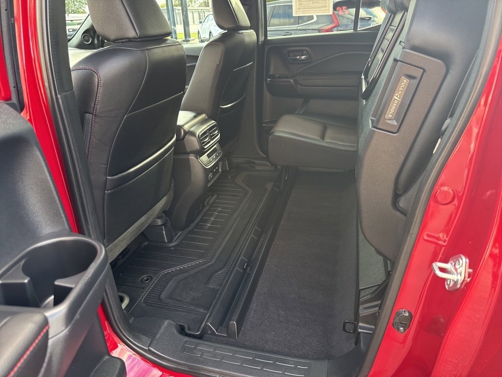 Used 2024 Honda Ridgeline Black Edition image 49