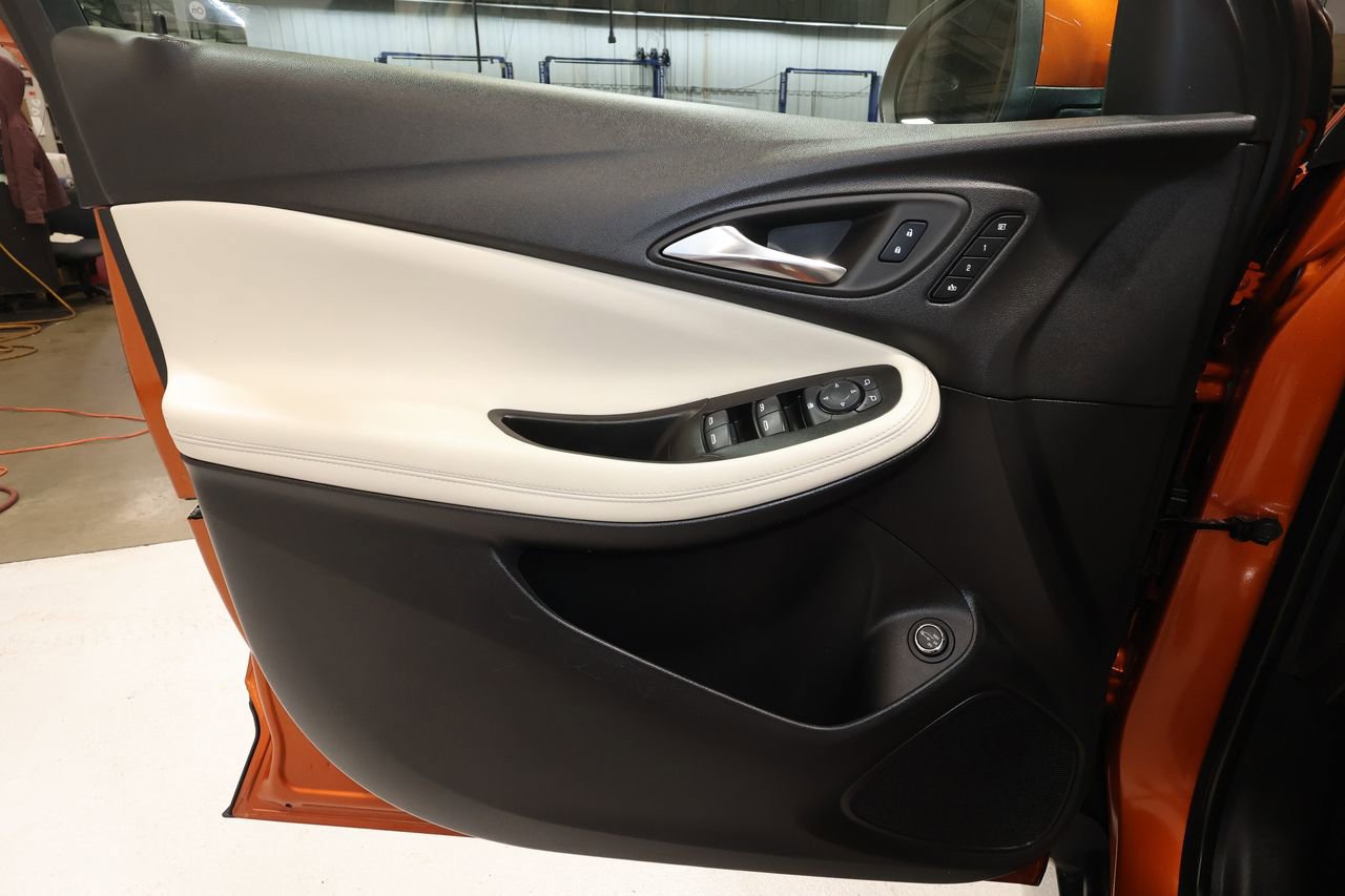 Certified 2023 Buick Encore GX Essence w/ Experience Buick Package image 22