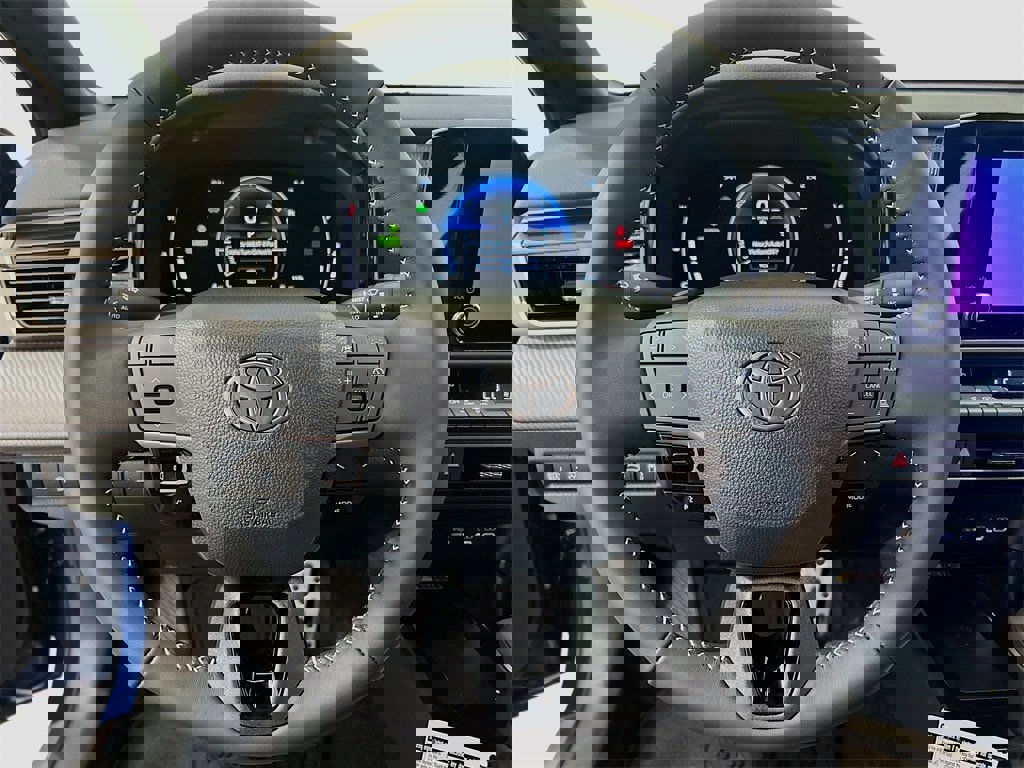 New 2026 Toyota Camry SE image 12