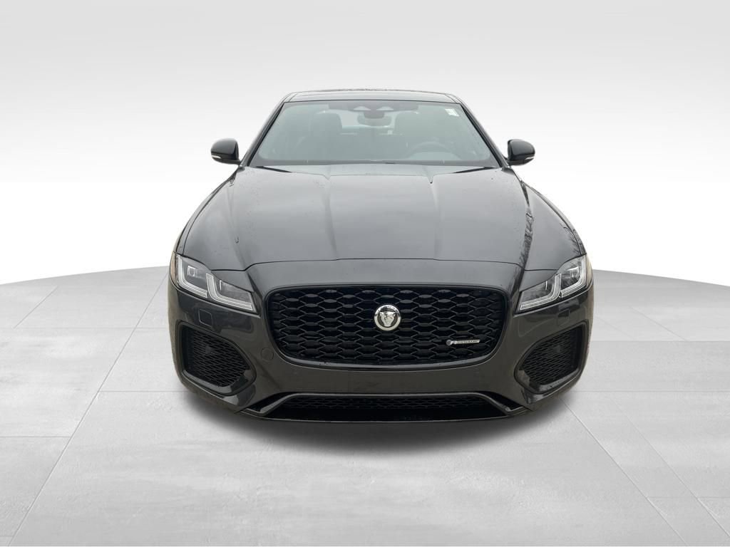 New 2024 Jaguar XF R-Dynamic SE AWD/4WD image 8