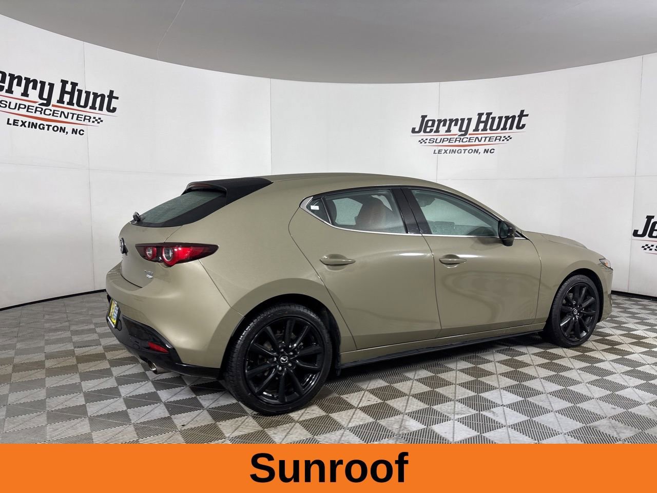 Used 2024 MAZDA MAZDA3 s image 5