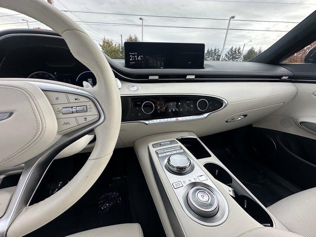 Used 2025 Genesis Electrified GV70 Advanced w/ Prestige Package image 26