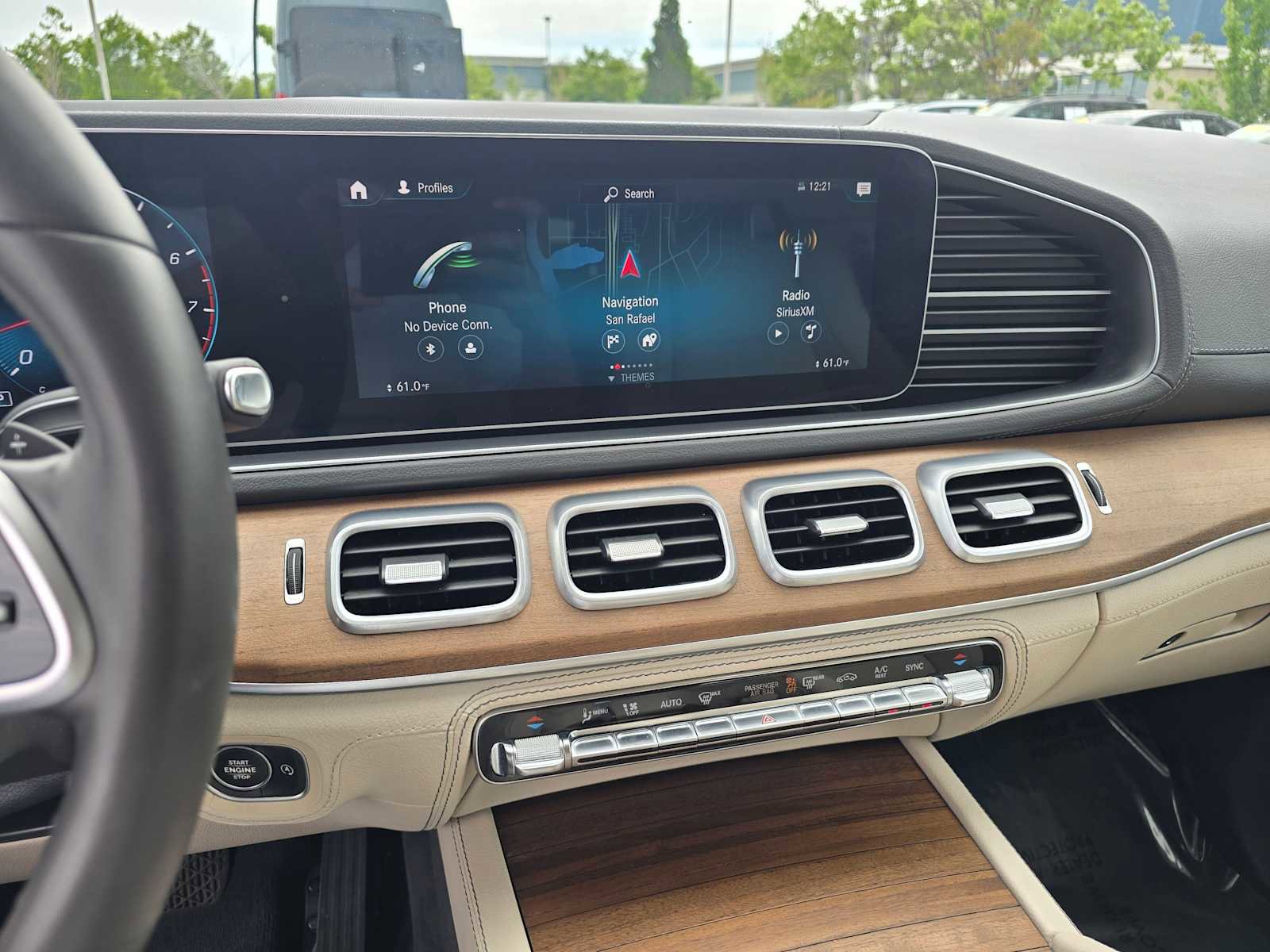 Used 2020 Mercedes-Benz GLE 350 4MATIC image 29