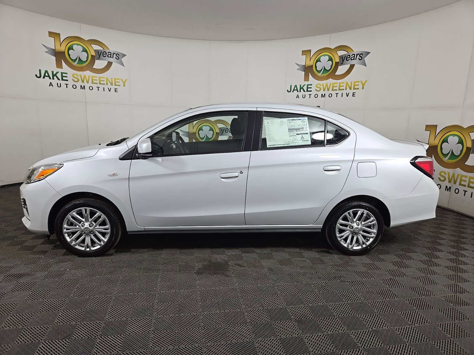 New 2024 Mitsubishi Mirage G4 LE image 4