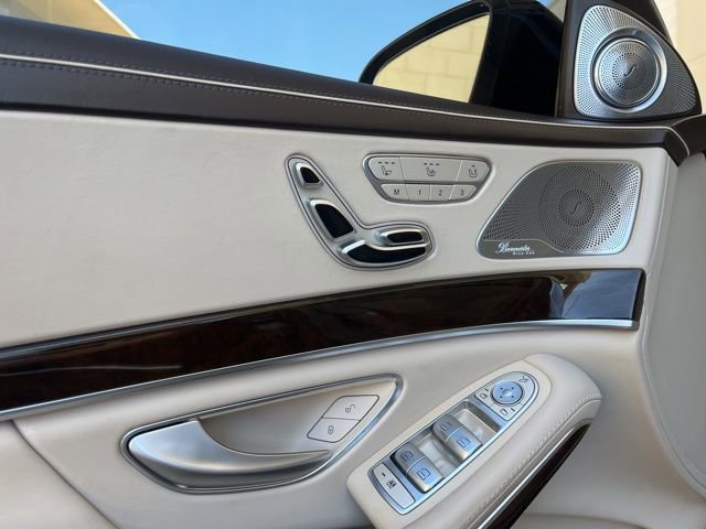 Used 2016 Mercedes-Benz Maybach S 600 image 11