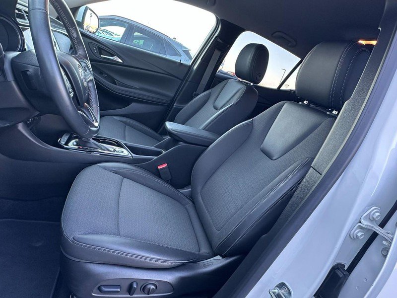 Used 2023 Buick Encore GX Preferred w/ Cold Weather Comfort Package image 8