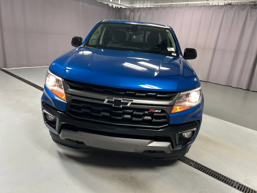 Used 2021 Chevrolet Colorado Z71 w/ Safety Package AWD/4WD image 2