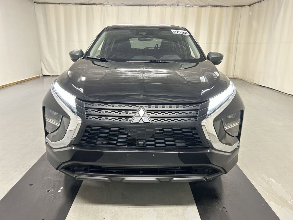 Used 2022 Mitsubishi Eclipse Cross ES AWD/4WD image 3