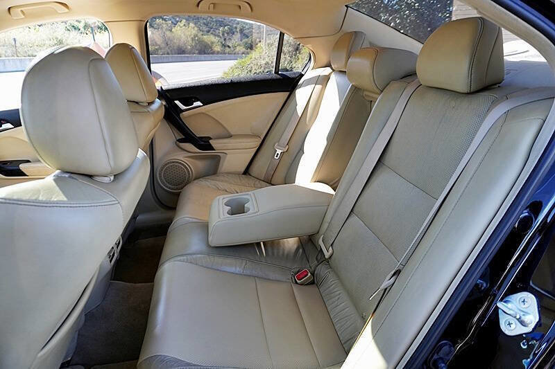 Used 2013 Acura TSX Sedan image 17