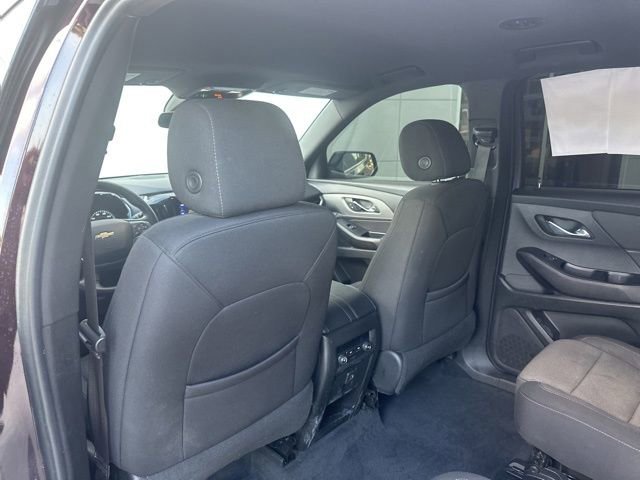 Used 2023 Chevrolet Traverse LT FWD image 28
