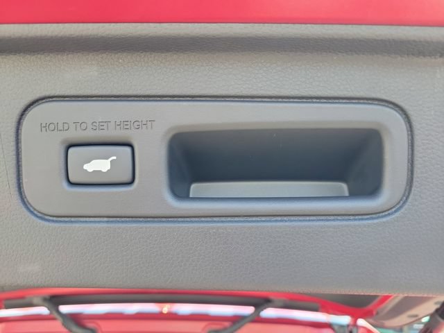 New 2025 Honda Pilot Touring image 10