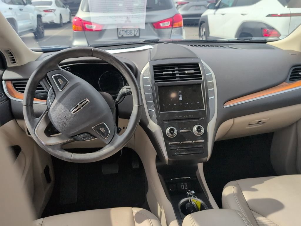 Used 2018 Lincoln MKC Select w/ Select Plus Package image 9