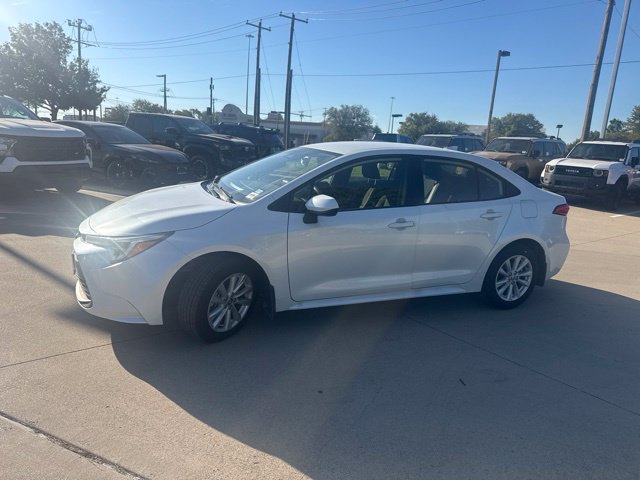Certified 2026 Toyota Corolla LE w/ LE Premium Package FWD image 6