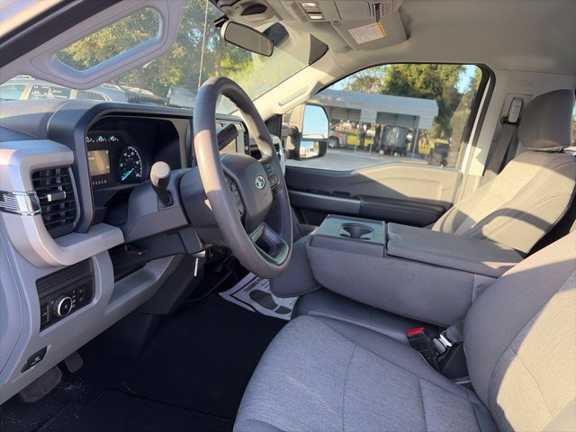 Used 2025 Ford F250 XL w/ STX Appearance Package AWD/4WD image 9