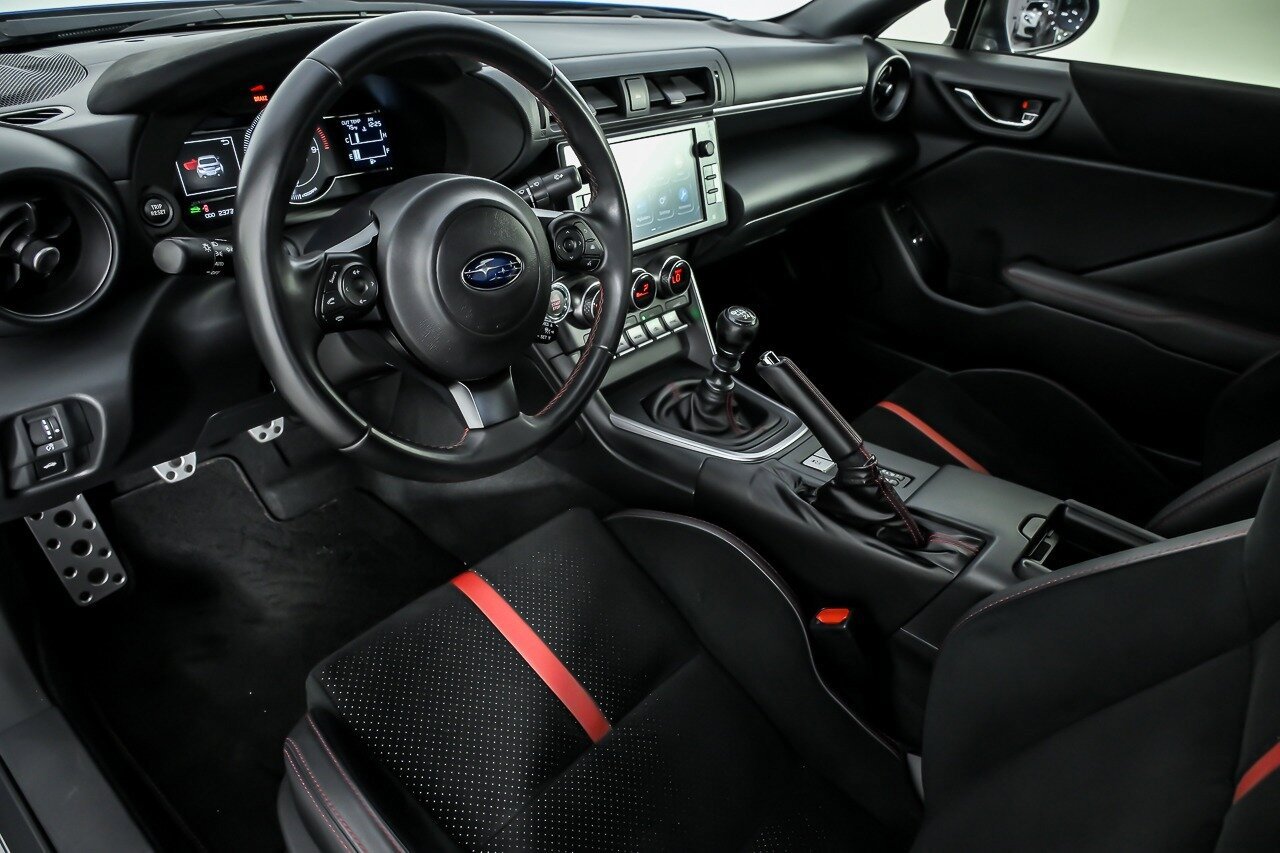 Used 2024 Subaru BRZ Limited RWD image 19