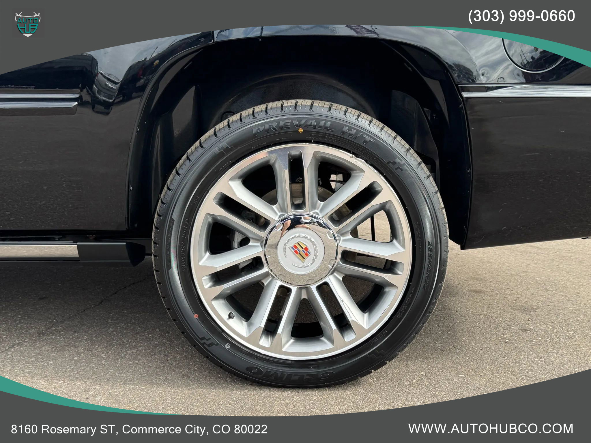Used 2014 Cadillac Escalade Premium image 29