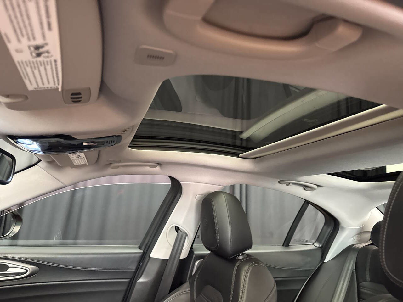 Used 2019 Alfa Romeo Giulia Ti Sport w/ Quick Order Package 22S Sport image 18