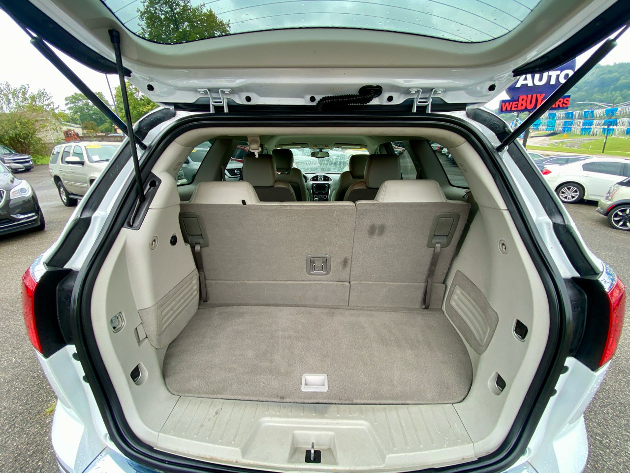 Used 2017 Buick Enclave Leather image 15