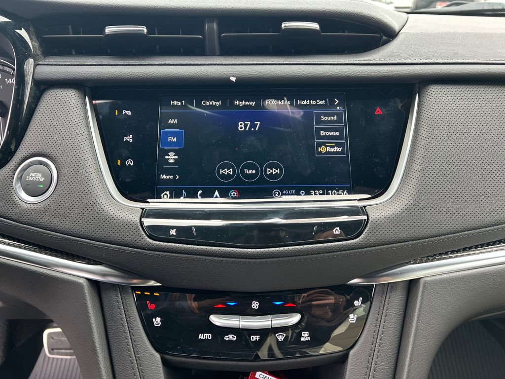 New 2026 Cadillac XT5 Sportv w/ LPO, Floor Liner Package image 21