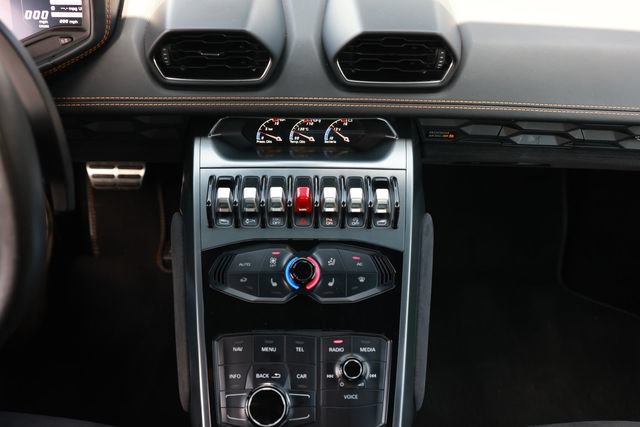 Used 2019 Lamborghini Huracan LP 580-2 RWD image 47