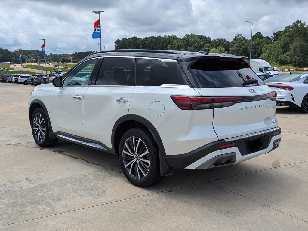 Used 2023 INFINITI QX60 Autograph w/ Cargo Package FWD image 6