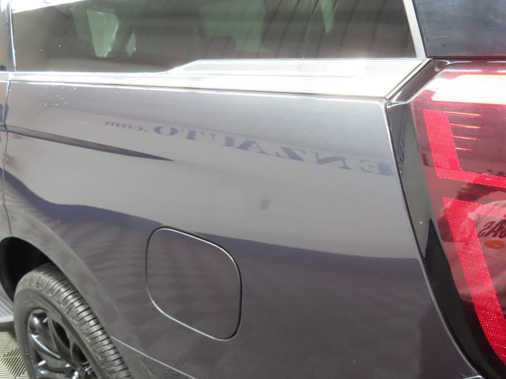Used 2025 Ford Expedition Active image 45