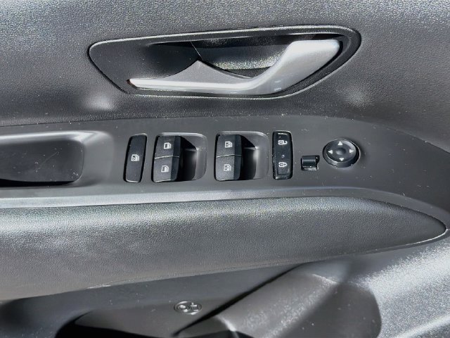 Used 2024 Hyundai Tucson SEL FWD image 17
