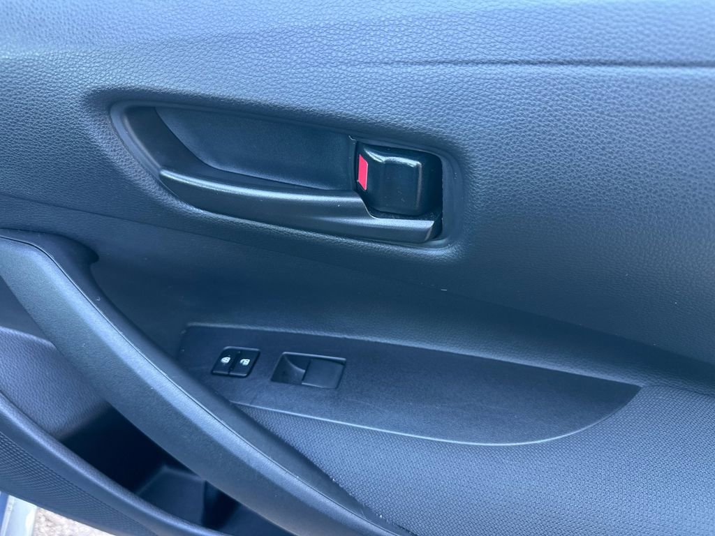 Used 2025 Toyota Corolla LE image 18