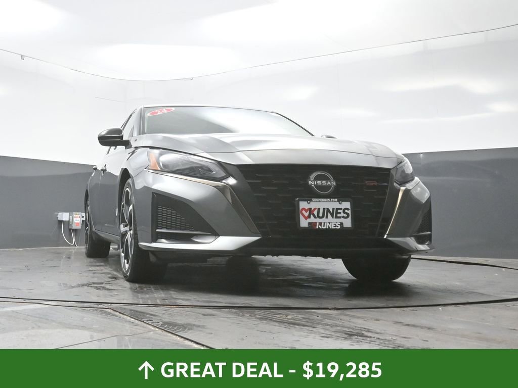 Used 2024 Nissan Altima 2.5 SR image 53