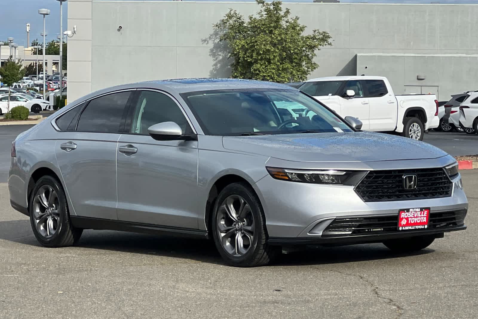 Used 2024 Honda Accord EX image 5