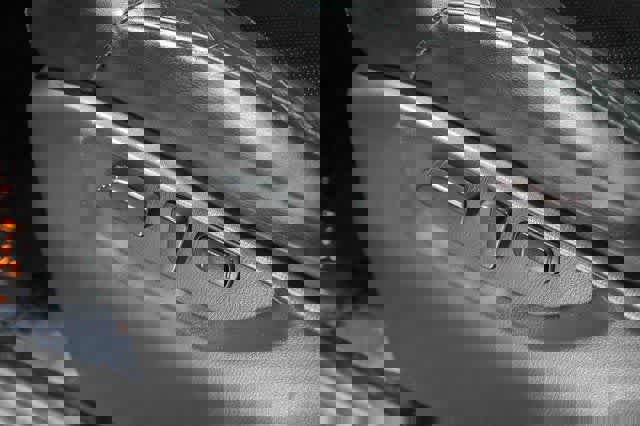 Used 2021 Nissan Armada SL w/ Captain's Chairs Package image 23