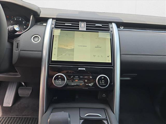 New 2025 Land Rover Discovery S AWD/4WD image 24