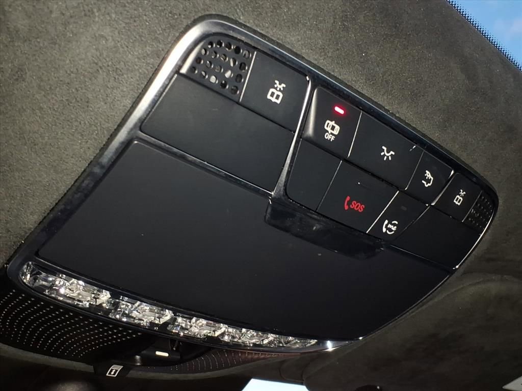 Used 2020 Mercedes-Benz S 63 AMG 4MATIC Sedan w/ Warmth & Comfort Package image 24