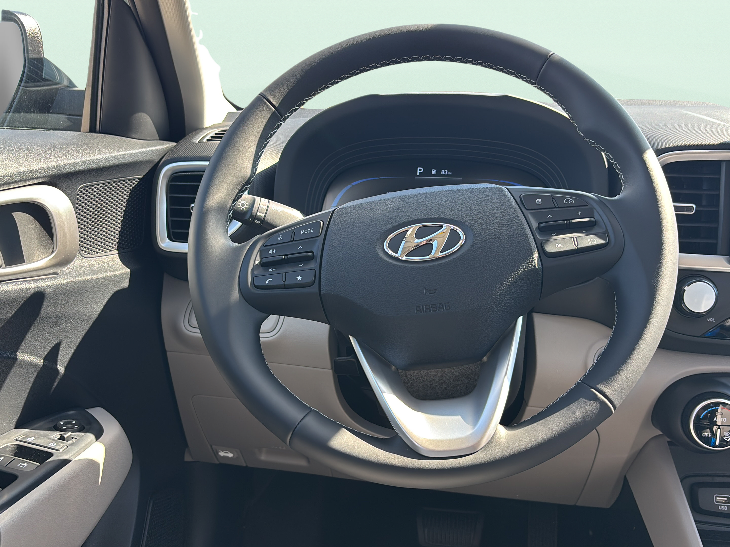 New 2026 Hyundai Venue SEL FWD image 12