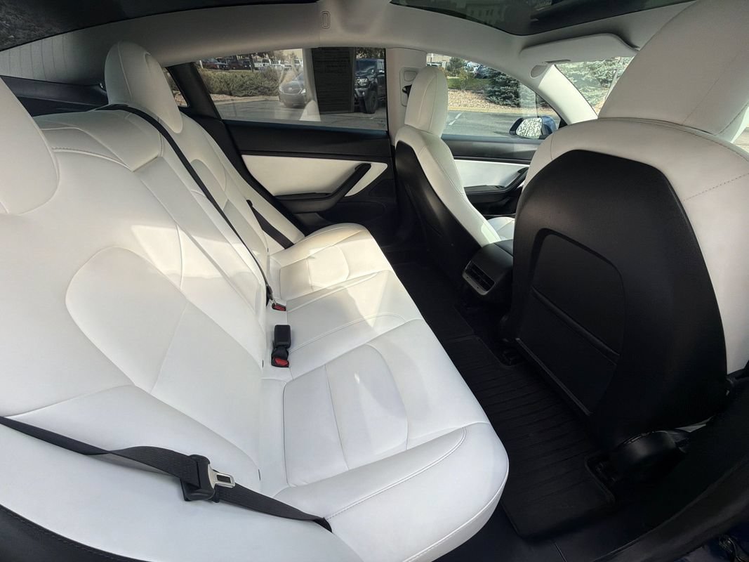 Used 2021 Tesla Model 3 Long Range AWD/4WD image 19