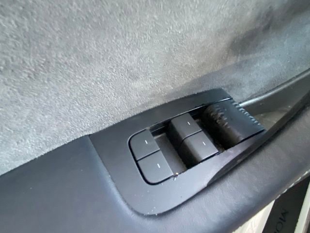 Used 2023 Tesla Model 3 Standard Range RWD image 18