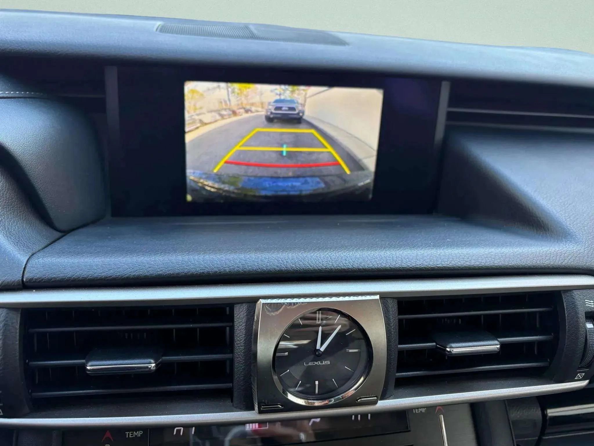 Used 2017 Lexus IS 300 AWD w/ Premium Package image 40