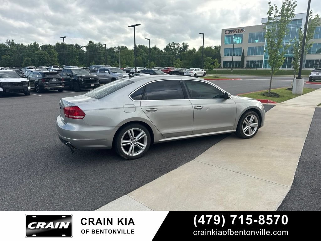 Used 2014 Volkswagen Passat TDI SEL Premium FWD image 5