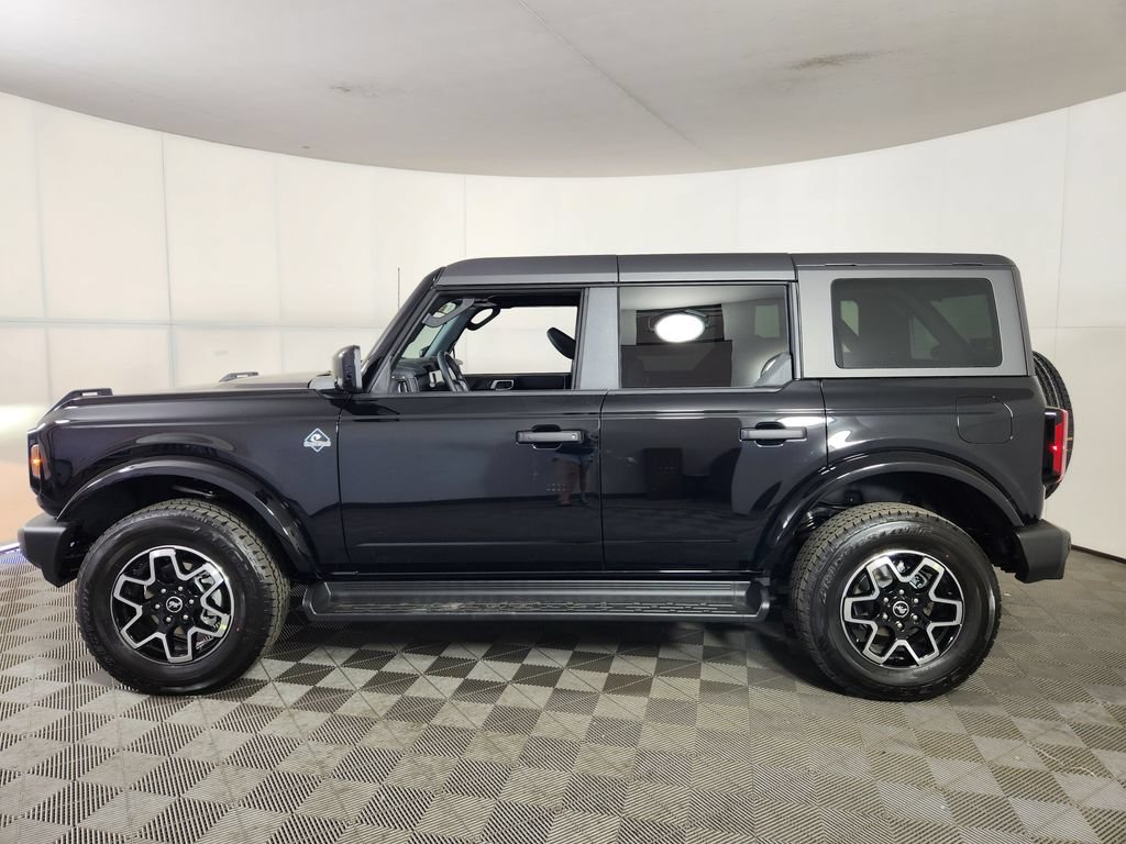 New 2026 Ford Bronco Outer Banks AWD/4WD image 4